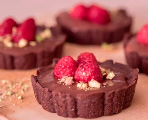 tartaletas de chocolate con frambuesas