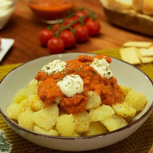 patatas_bravas_chorizo